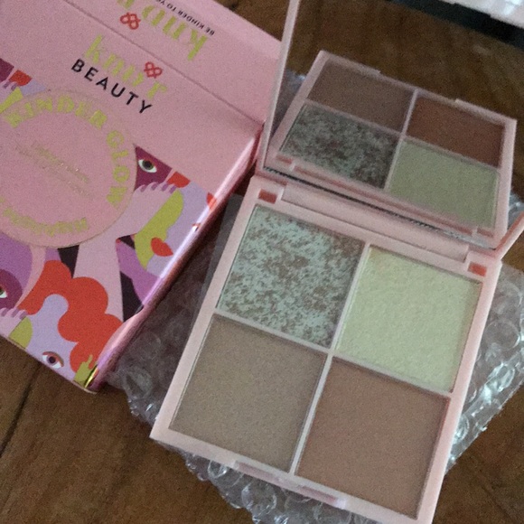 Kndr glow highlighter palette - Picture 5 of 5